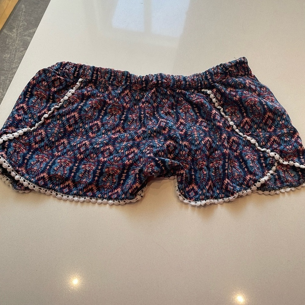 Mossimo Boho Elastic Rayon Shorts with Trim, Size M